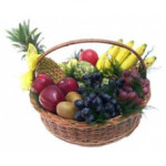 Pleasing Basket Mixed fresh fruits